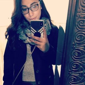 Meet your Posher, Maritza